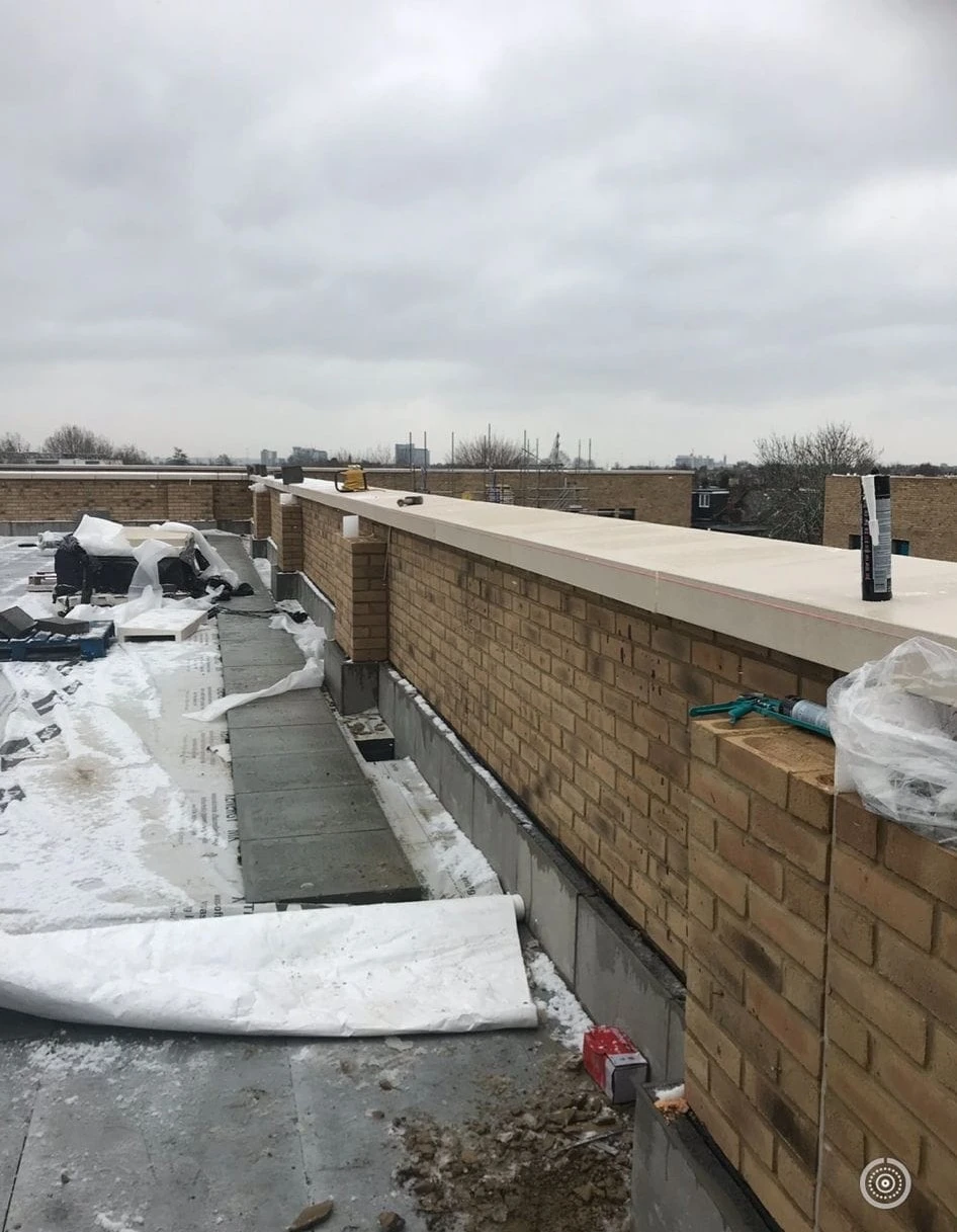 new-roofing-systems-commercial-development-woking
